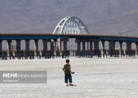 برای نجات دریاچه ارومیه و کویر مرکزی فکری کرده‌ایم؟