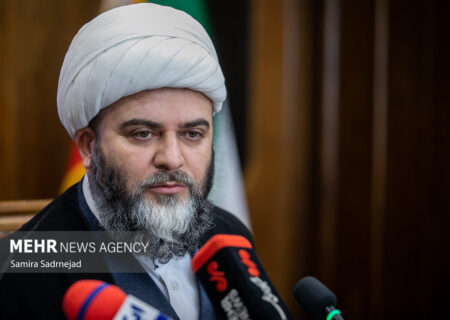 قمی: طرح ملی حفظ قرآن باید به نهضتی فراگیر تبدیل شود