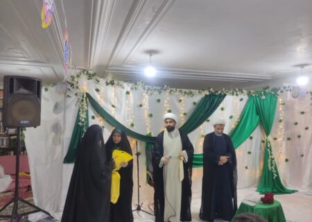 برگزیدگان مسابقه «در سایه حماسه» در دیلم تجلیل شدند