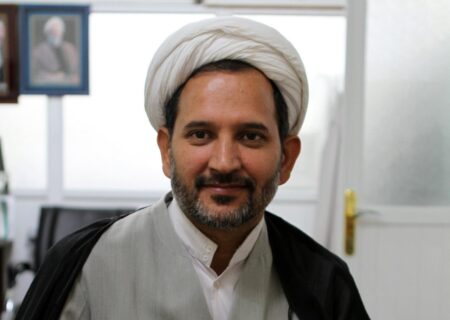 اخلاق و ارزش‌های دینی نقش بسزایی در تقویت همبستگی ملی دارند