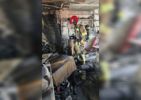 حریق مغازه صافکاری در مشهد با ۴ مصدوم