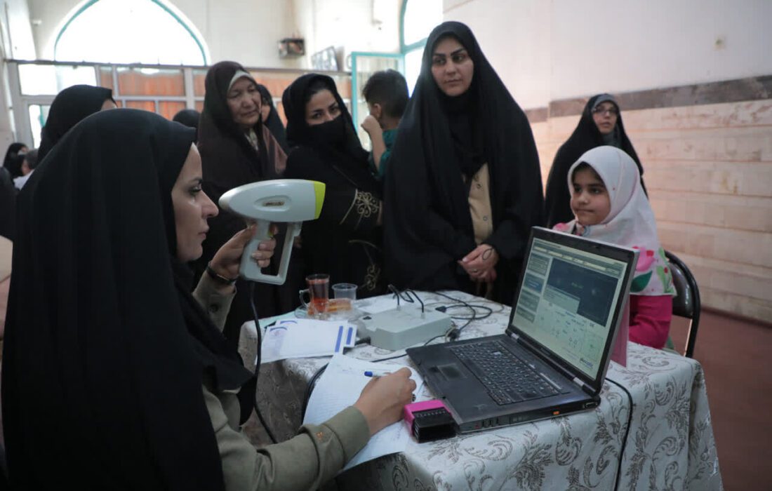 ۸۷۰ نفر از خدمات درمانی و دارویی رایگان در قم بهره‌مند شدند