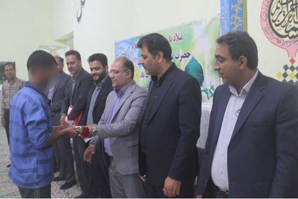 طعم خوش آزادی برای ۱۰ زندانی به مناسبت میلاد پیامبر اکرم(ص) در زابل