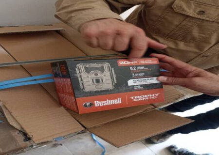 تحویل ۱۲۰ دوربین تله‌ای به سازمان حفاظت محیط زیست