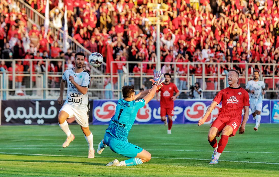 لیگ برتر فوتبال – تراکتور و آلومینیوم اراک