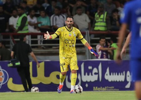 نقطه ضعف دروازه‌بان اسپانیایی استقلال؛ ۳ گل مشابه در ۲ بازی