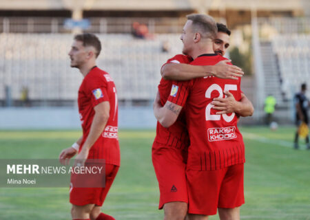 رستگاری تراکتور با شوک به سپاهان؛ «حیا» کلیدواژه استقلال و پرسپولیس!