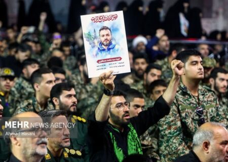 روایت خانواده شهدای جنگ ۱۲ روزه؛ «امنیت با لبخند دشمن به دست نمی‌آید»