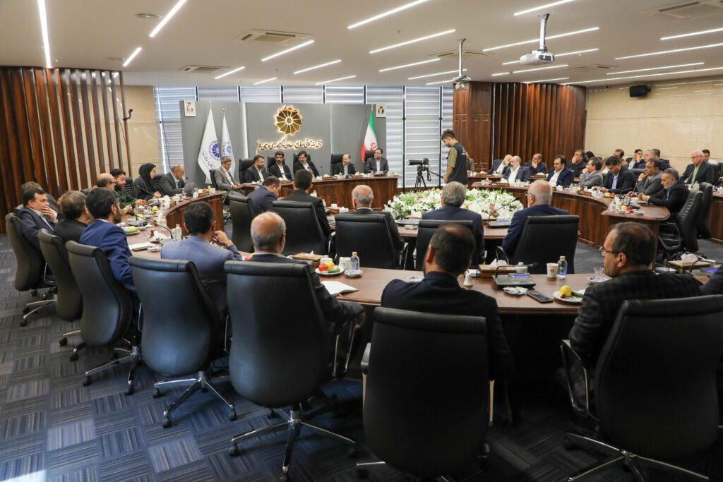 تصویب ۲۰ همت تسهیلات بانکی جهت تکمیل پروژهها در سفر رئیس جمهور به قم