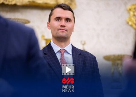 چاقویی که دستۀ خود را برید