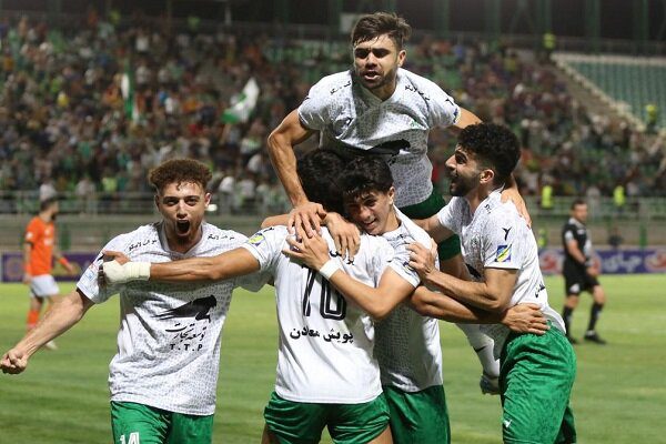 ذوب آهن با پیروزی راهی رختکن شد