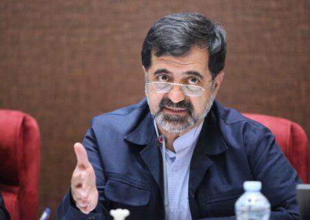 استاندار قم: حوزه‌های علمیه سرمایه ملی و بین‌المللی هستند