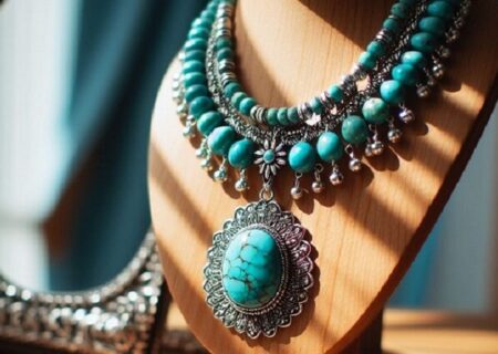 جشنواره فیروزه شهربابک، نمادی از هویت صنایع‌دستی استان کرمان است