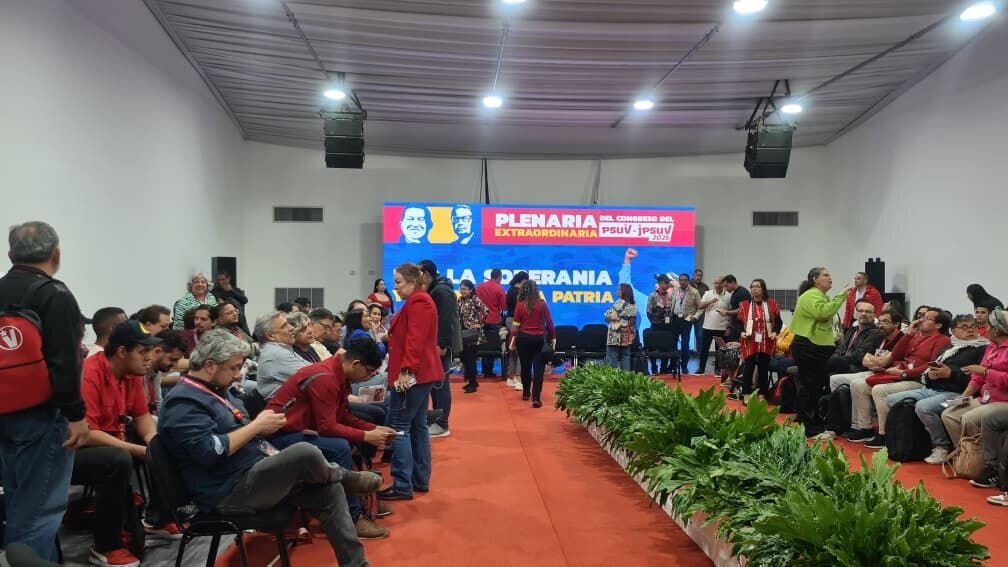 همبستگی بینالمللی: «با کشتیهای متجاوز علیه ونزوئلا بجنگید»