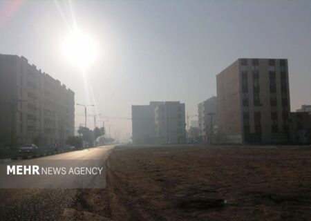 تداوم آتش‌سوزی در تالاب هورالعظیم؛ اهواز در محاصره دود و آلودگی