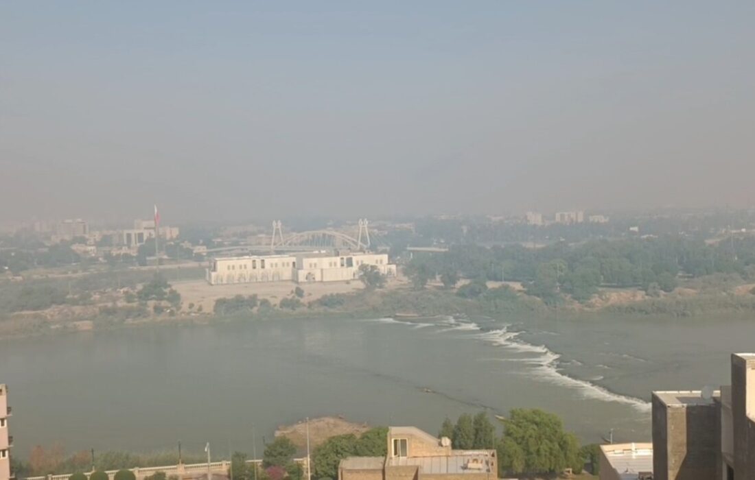 اهواز در هاله‌ای از دود