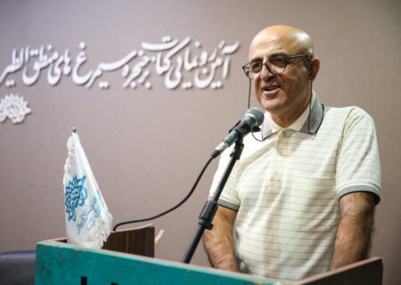 شاعر باید مهندسی واژگان را بداند