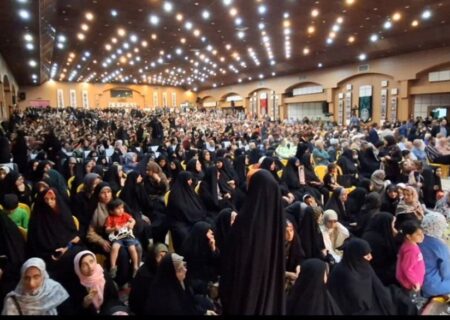 تجلیل از خانواده‌های معظم شهدای مداح استان سمنان