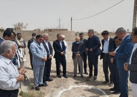 کلنگ‌زنی ۲ مدرسه ۳ کلاسه در منطقه سیستان