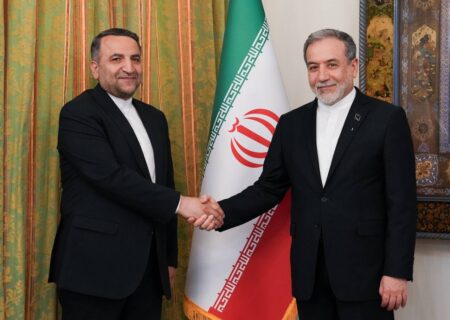 دیدار سفیر جدید جمهوری اسلامی ایران در ساحل عاج با «عراقچی»