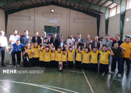 قهرمان هاکی سالنی نونهالان کشور مشخص شد