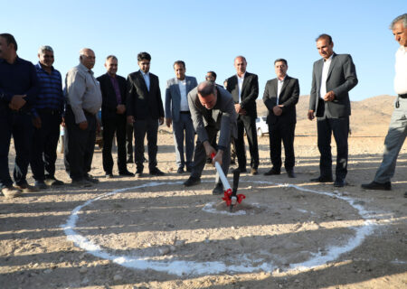 آغاز عملیات ساخت ۴ زمین چمن مصنوعی در سپیدان فارس