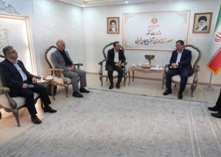 آمادگی وزارت علوم برای حمایت از دانشگاه جهت اخذ مجوز پردیس های فناوری