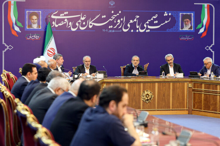 کارشناسان راهکار بهینه کردن هزینه بدون ایجاد نارضایتی را پیشنهاد دهند