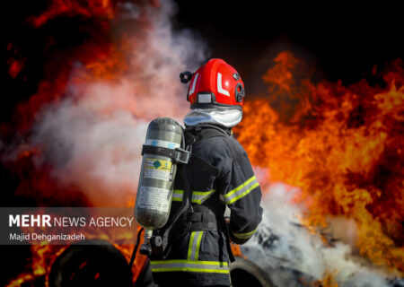 بهارستان گزارش می‌دهد: ثبت بیش از هزار مورد عملیات اطفاء حریق توسط آتش‌نشانی میبد در سال جاری