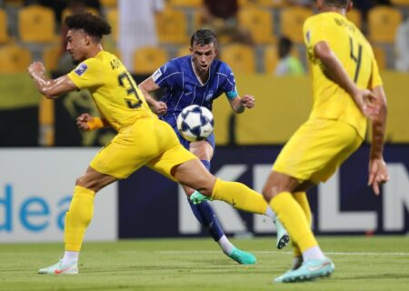 استقلال بعد از شوک تلخ بدنبال برد؛ سپاهان با لشگری غایب مقابل تراکتور