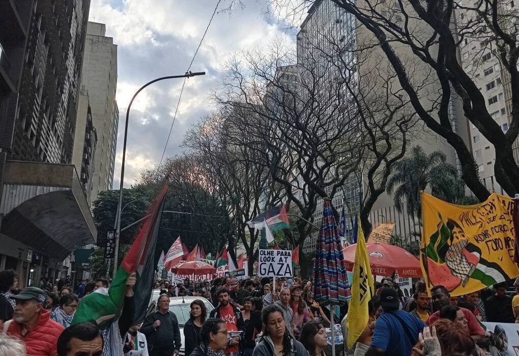 برگزاری تظاهرات گسترده در برزیل در حمایت از کاروان «صمود» + فیلم و عکس