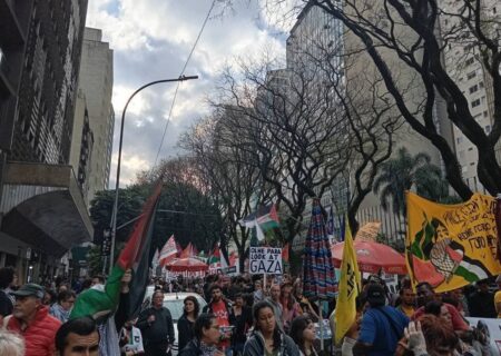 برگزاری تظاهرات گسترده در برزیل در حمایت از کاروان «صمود» + فیلم و عکس