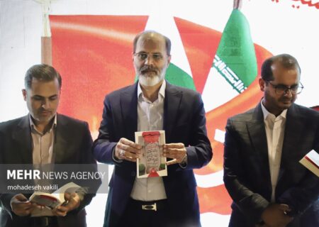 آئین رونمایی از کتاب «شاه است حسین» در زاهدان