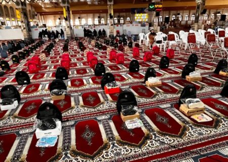 توزیع ۱۰ هزار بسته لوازم‌التحریر میان دانش‌آموزان نیازمند مازندران