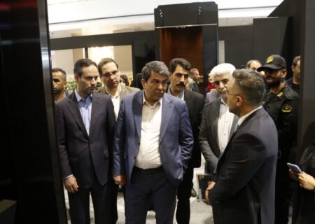 سرمایه گذاران برای تولید مصالح ساختمانی در کرمان اقدام کنند