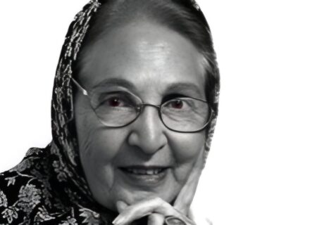 ثمینه باغچه‌بان؛ پلی میان دنیای سکوت و دنیای کلمات