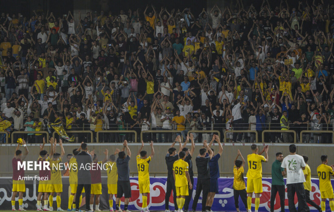 لیگ برتر فوتبال- فجر شهید سپاسی و ذوب آهن