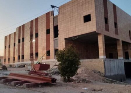 کمبود زیرساخت های درمانی در لنده، از بیمارستان تا آمبولانس فرسوده