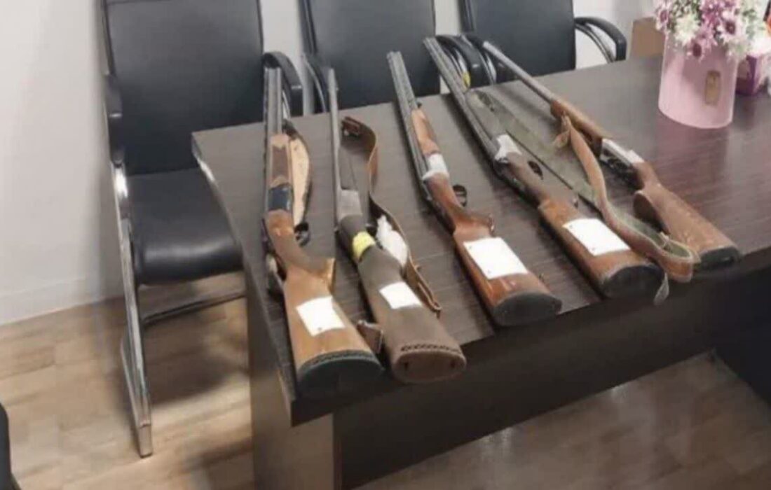 کشف و ضبط ۵ قبضه سلاح شکاری از شکارچیان غیرمجاز در آستارا