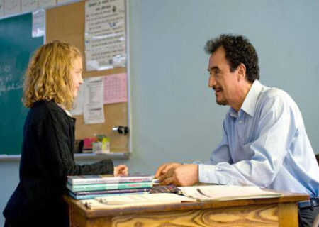 صدای زنگ مهر از شبکه نمایش شنیده می‌شود