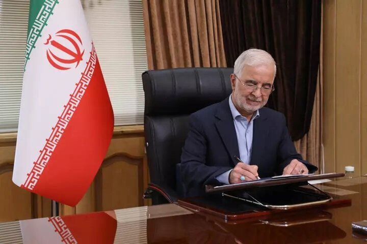 انتصاب فرزادی به عنوان عضو کارگروه ارتقا سلامت نظام اداری وزارت کشور