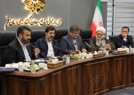 فعالان تولیدی نیازمند ثبات و شفافیت در نرخ ارز و حامل‌های انرژی هستند