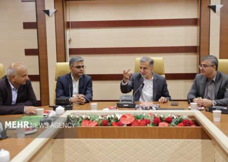 رفع مشکلات دانشجویان پزشکی بوشهر پیگیری می‌شود