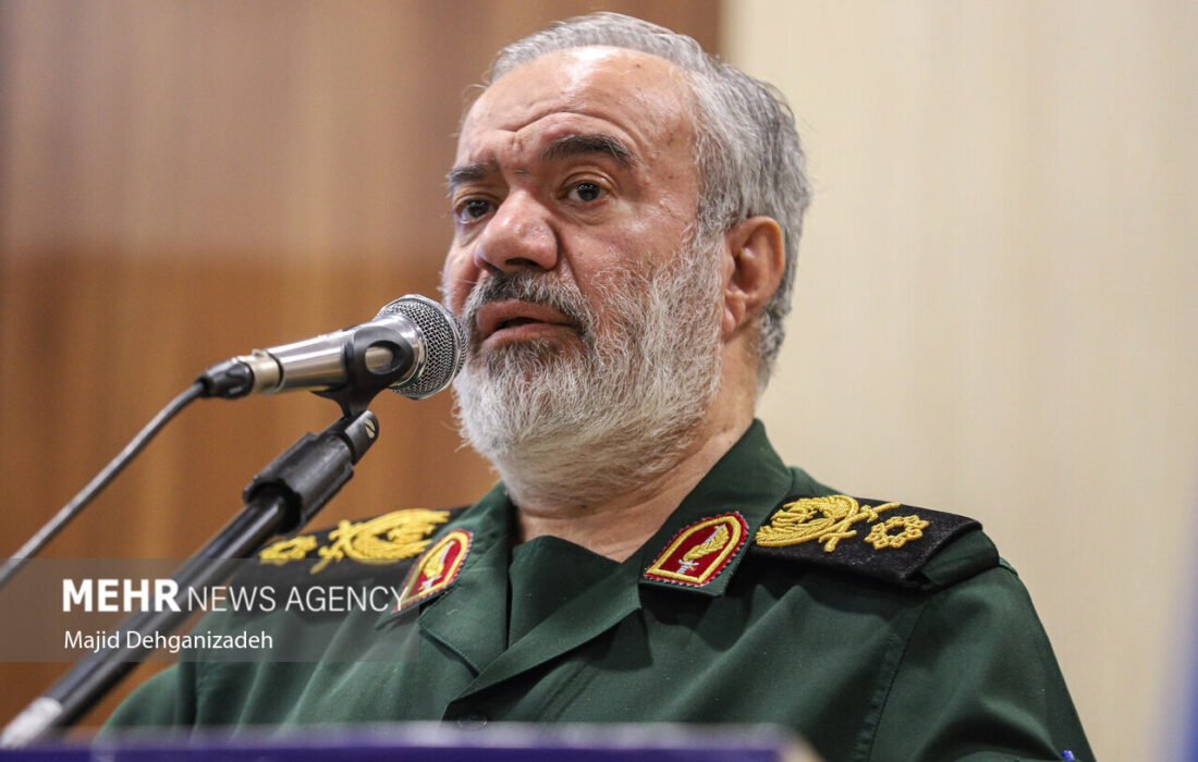 دفاع مقدس سرمایه بیپایان عزت و استقلال ملت ایران است