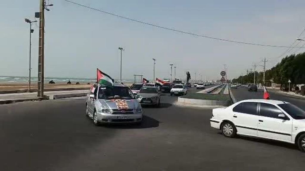 کاروان «یاران صمود» در گناوه حضور یافت