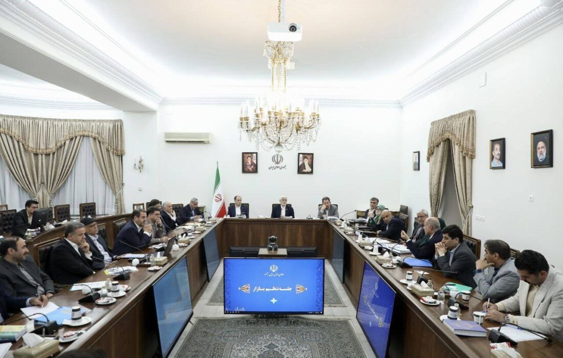 عارف: عوامل گرانی برخی کالاها با دقت بررسی شود