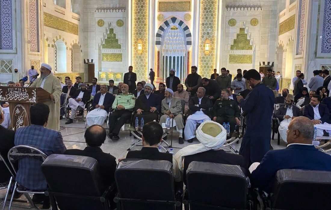 دیدار با خانواده شهدا و مجروحان حادثه ۸ مهر زاهدان