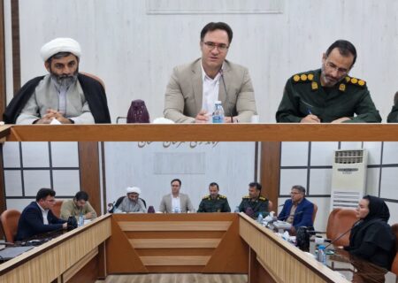 هفته دفاع مقدس نماد ایستادگی و عزت ملت ایران است