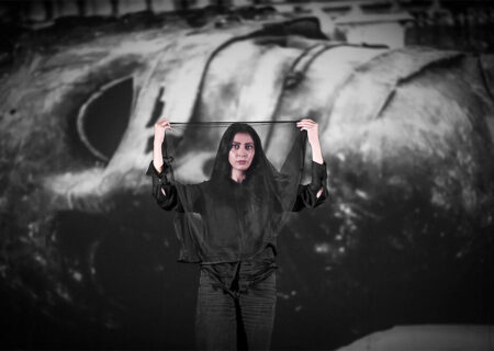 مونا فرجاد با «بازی‌های شبانه» به صحنه می‌رود