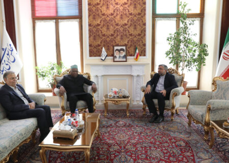 عمویی: حمایت جهانی و پارلمانی از مردم فلسطین ضروری است